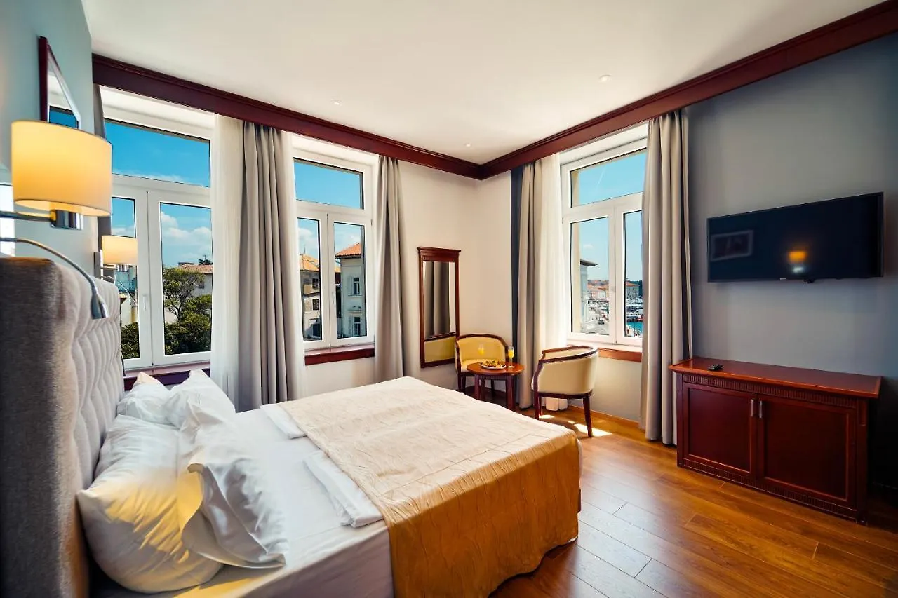 Bo Hotel Palazzo Poreč 4*,