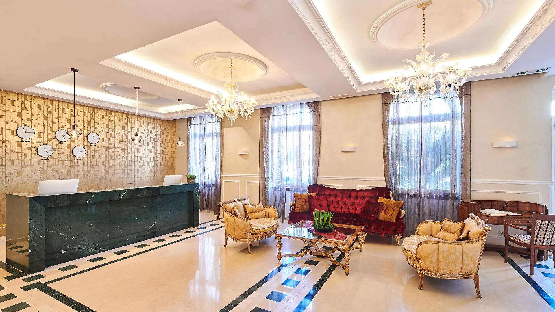 Bo Hotel Palazzo Porec Croatia